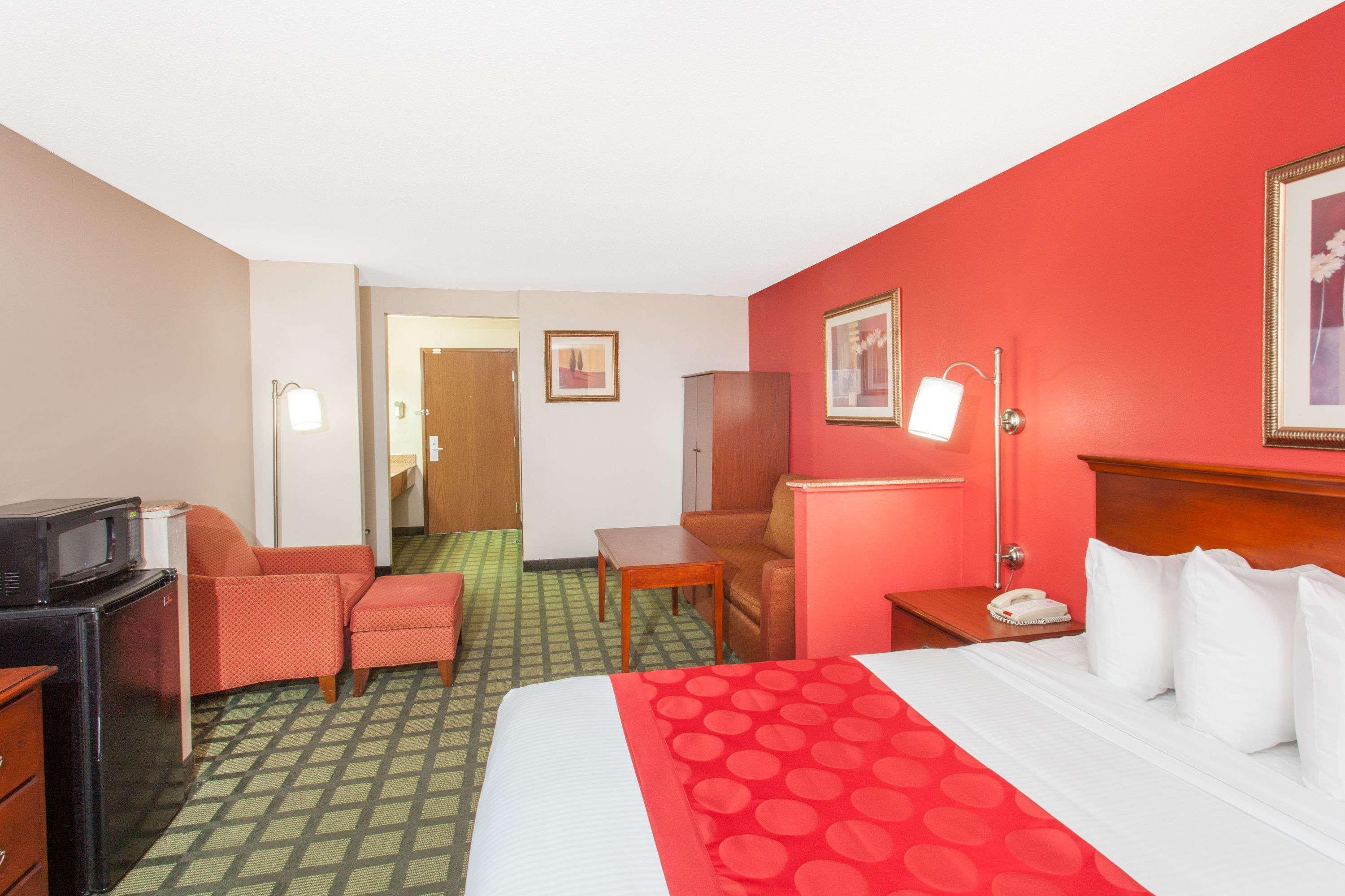 Ramada Limited Decatur Hotell Forsyth Eksteriør bilde