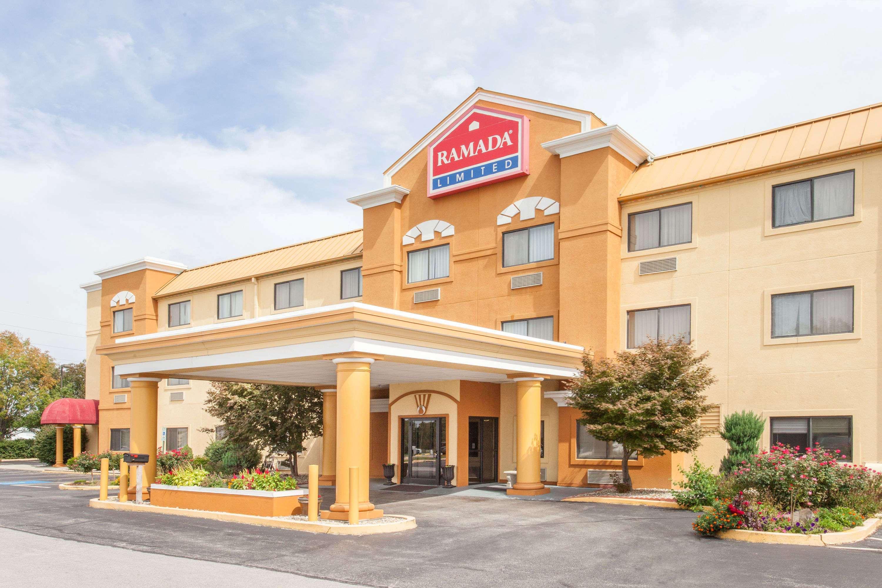 Ramada Limited Decatur Hotell Forsyth Eksteriør bilde