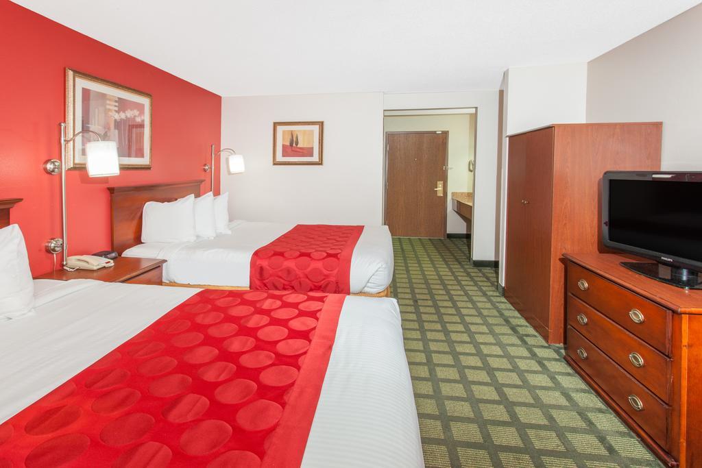 Ramada Limited Decatur Hotell Forsyth Eksteriør bilde